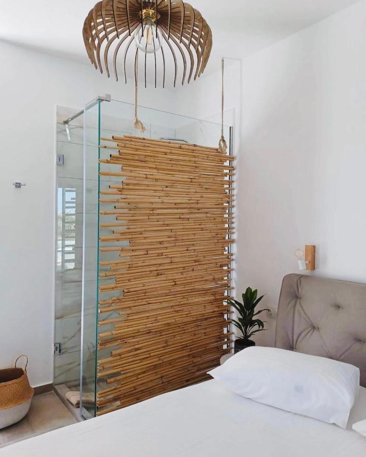 Fikas Hotel Naxos City Esterno foto